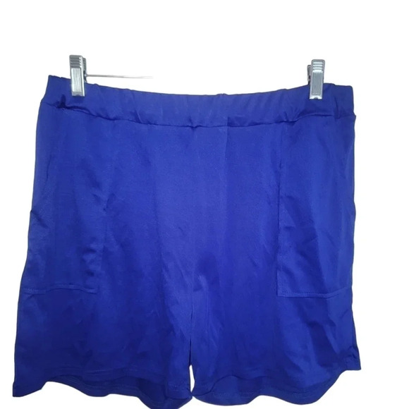 SHORTS & shirt set - Picture 4 of 5